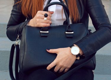 Cosa mettere in borsa per uscire