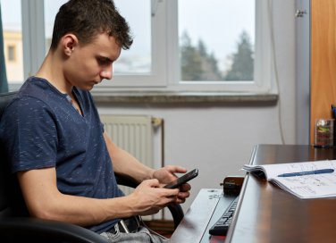 mio figlio non fa i compiti, motivare a studiare, come convincere un ragazzo a studiare, come motivare un ragazzo allo studio