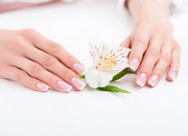 mani perfette, manicure fatta in casa