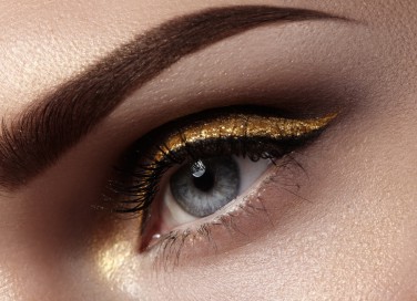 trucco, estate, ombretto color oro