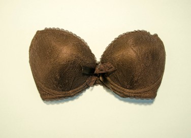 reggiseno invisibile fai da te, reggiseno invisibile dietro