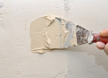 buco muro, chiudere buco muro, nascondere buco muro