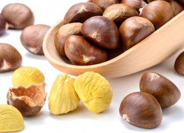 come sbucciare castagne crude, come sbucciare castagne cotte, come pelare castagne