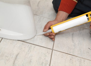 wc perde da sotto, perdite sotto water, perdite acqua sotto wc