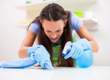 fissata con pulizie, mania pulizie, mania ordine