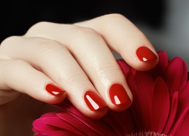 smalto rosso, come applicarlo, stesura