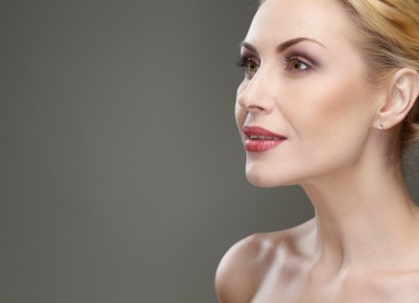 trucco, occhi, sessantenne