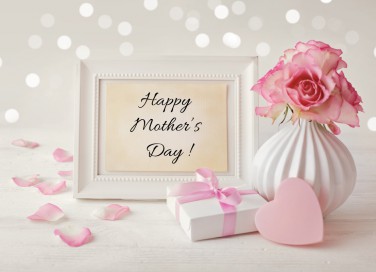 festa della mamma, frasi brevi, auguri emozionanti