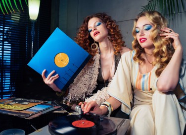 trucco, anni 70, musica disco