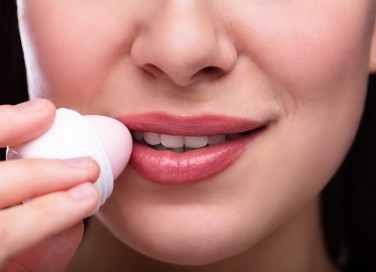 labbra secche, rimedi naturali, metodi alternativi
