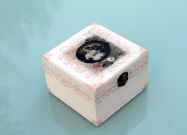 scatole-vintage-fai-da-te-idee-decoupage- scatole vintage fai da te, idee decoupage, scatola decoupage
