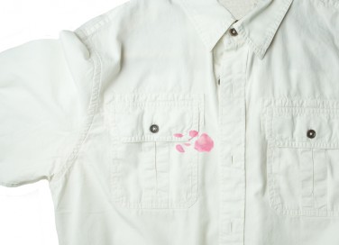 come togliere macchie ciliegia, macchie ciliegia vestiti, macchi ciliegia tessuti