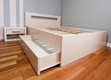 come trasformare letto normale in letto contenitore, letto contenitore fai da te