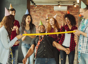 giochi compleanno adulti, giochi adulti, giochi compleanno
