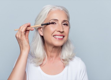 trucco 60 anni, come realizzarlo, video tutorial