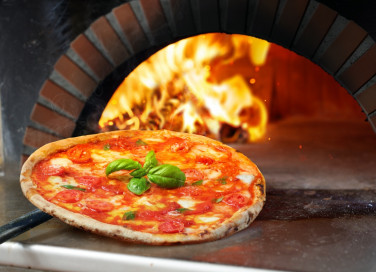 forno a legna, come pulirlo, pulizia efficace