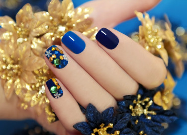 nail art, classic blue, pantone