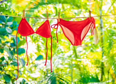 come lavare costumi da bagno, lavaggio costumi da bagno