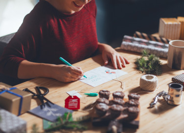 frasi da scrivere biglietti natale, frasi natale, auguri natale