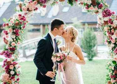 matrimonio a tema, fiori, come organizzarlo