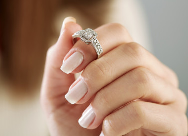 Anello di fidanzamento