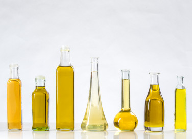 come lavare bottiglie olio, come pulire bottiglie olio