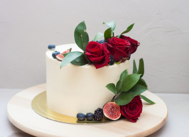 torte decorate rose rosse, torte decorate rose