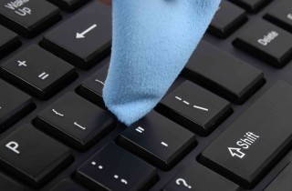 Come pulire il pc dalla polvere: rimedi facili