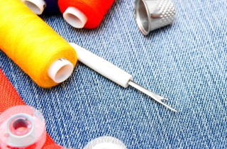 Riciclare jeans fai da te: tre idee 