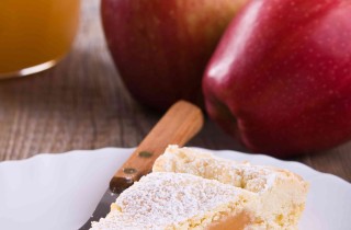 Crostata di mele e marmellata: tre varianti