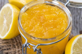 Marmellata di limoni senza buccia