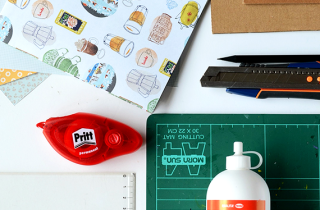 Idea regalo e lavoretti per la festa della mamma: una bacheca per gli infusi