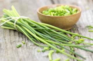 Erba cipollina: proprietà, benefici e controindicazioni