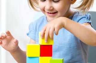 4 giochi per stimolare la creatività di tuo figlio