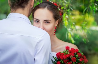 Proposta di matrimonio fatta dalla donna: come stupire lui senza essere sdolcinate