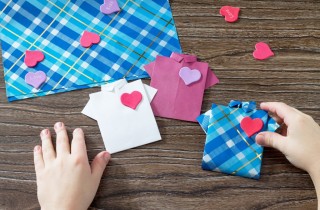 Festa del papà, i lavoretti facili da fare con i bambini