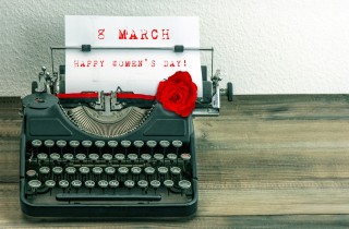 Festa della donna: i 5 libri da regalare alle amiche