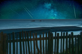 Notte stelle cadenti 2017, le poesie per ammirarle insieme alle persone care