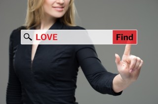 Amore e internet: i siti d'incontri più famosi, che costi hanno e quali servizi offrono