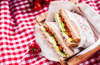 Tramezzini: 3 ricette classiche per panini gustosi