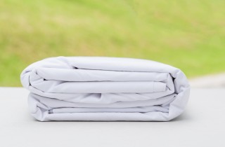 Come piegare le lenzuola con gli angoli senza disperarsi