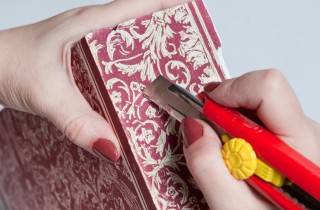 Come decorare una scatola di cartone con il decoupage facile