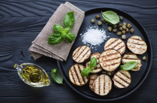 Come preparare le melanzane grigliate: i trucchi per farle perfette