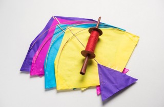 Aquilone fai da te, la costruzione facile con le cannucce