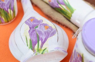 Decoupage su vetro con carta di riso, la tecnica facile