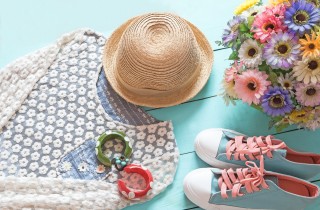 Come vestirsi al pranzo di Ferragosto se si è invitate al ristorante con 5 look perfetti