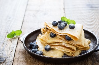 La ricetta delle crepes senza uova per una cucina leggera