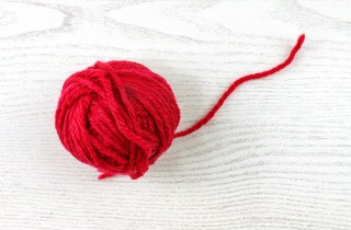 Come fare scritte decorative con la lana