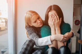 Sognare qualcuno che piange: il significato di questa immagine onirica