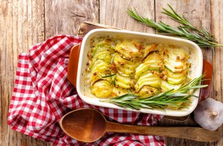 La ricetta della dauphinoise di patate, il celebre gratin francese